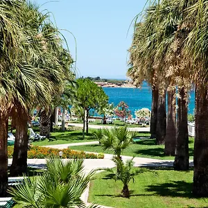 Club Tarhan Rezort